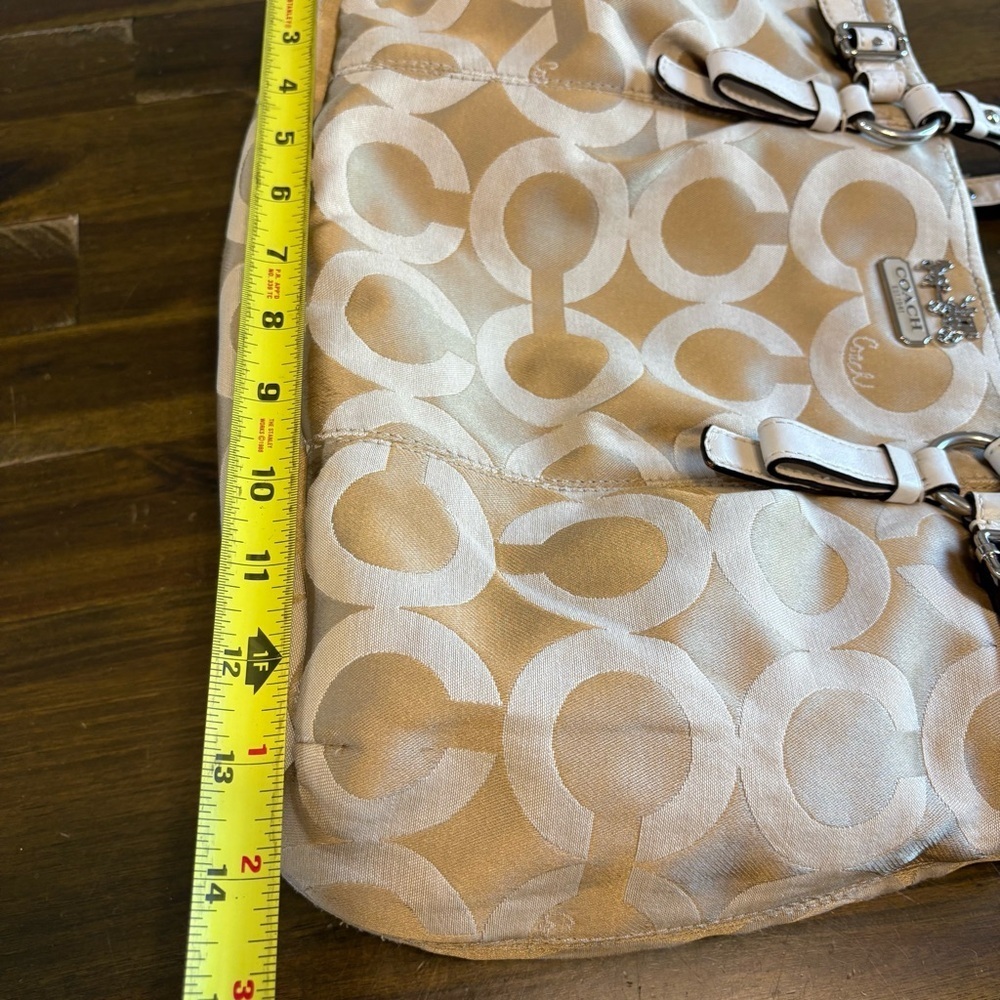 Vintage Coach Madison OP Art CC Logo Tote Shoulder Tan Signature Canvas Y2K Bag - Picture 14 of 15